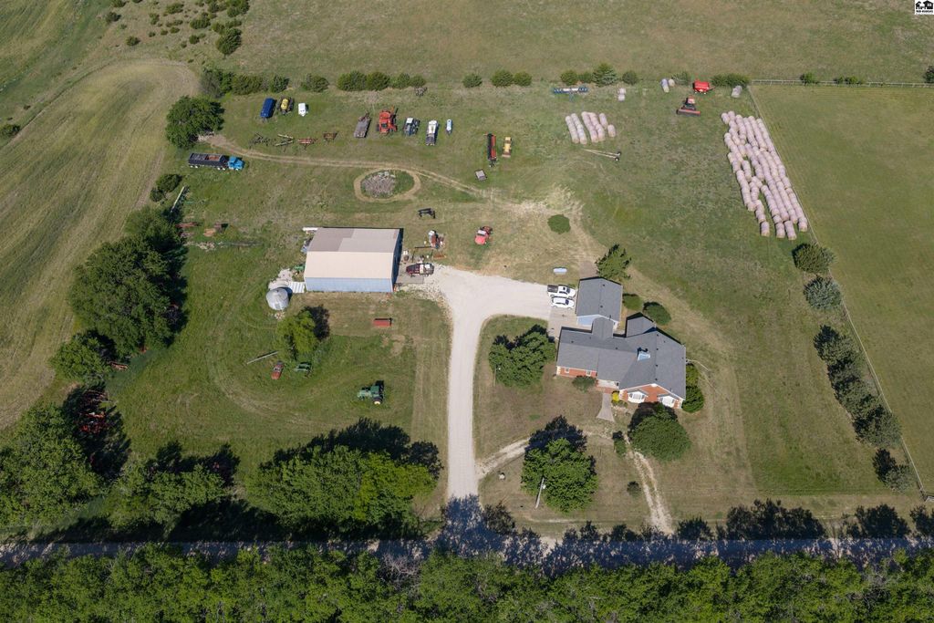 19447 SW Meadowlark Rd