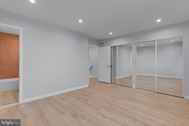 3586 DOWS RD, Philadelphia, PA 19154