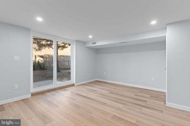 3586 DOWS RD, Philadelphia, PA 19154