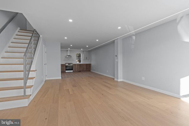 3586 DOWS RD, Philadelphia, PA 19154