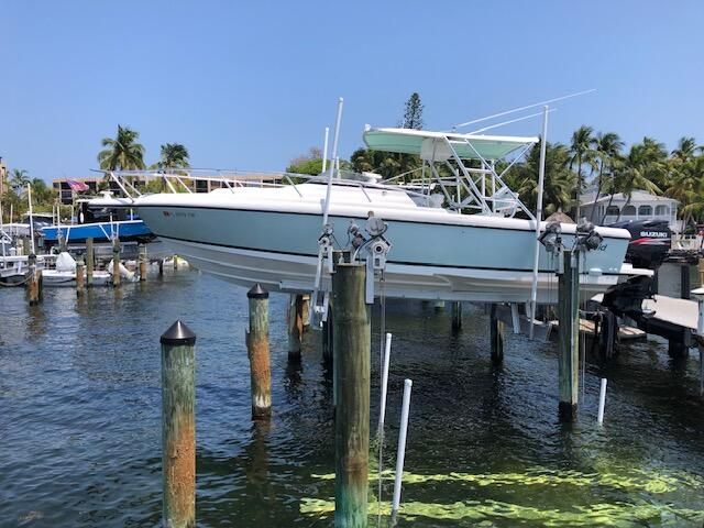 104350 Overseas Hwy Apt B403 Slip 11, Key Largo, FL 33037