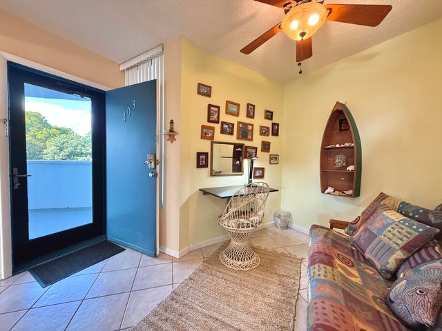 104350 Overseas Hwy Apt B403 Slip 11, Key Largo, FL 33037