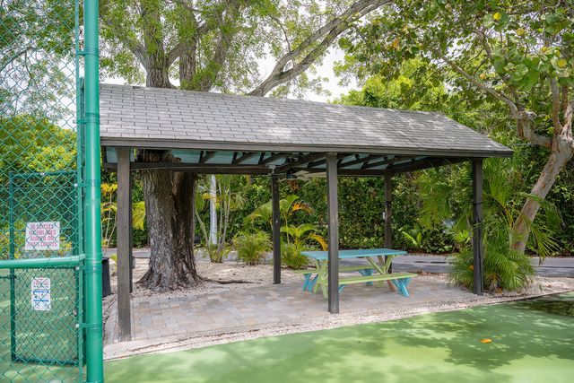 104350 Overseas Hwy Apt B403 Slip 11, Key Largo, FL 33037