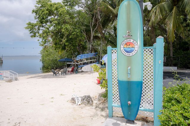 104350 Overseas Hwy Apt B403 Slip 11, Key Largo, FL 33037