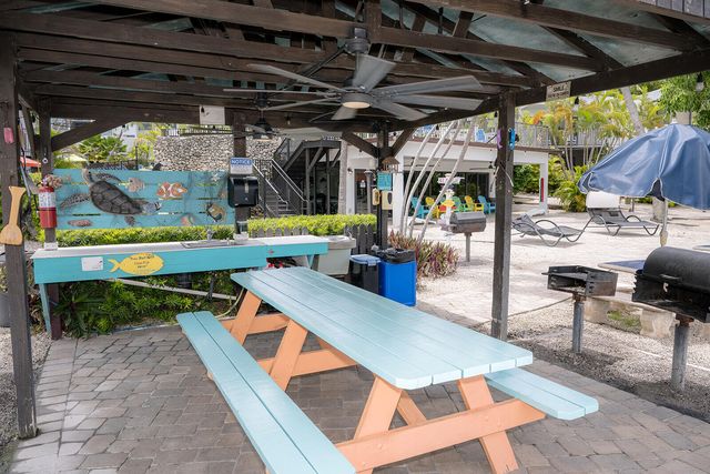 104350 Overseas Hwy Apt B403 Slip 11, Key Largo, FL 33037