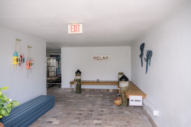 104350 Overseas Hwy Apt B403 Slip 11, Key Largo, FL 33037