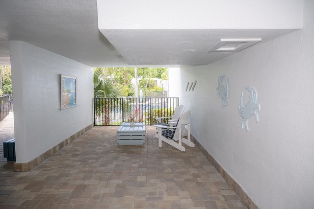 104350 Overseas Hwy Apt B403 Slip 11, Key Largo, FL 33037