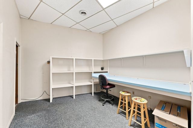 1467 S Main St, Fall River, MA 02724