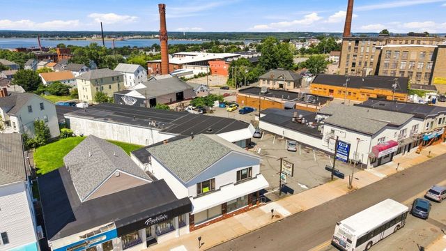 1467 S Main St, Fall River, MA 02724