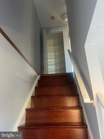 19426 BREEZEDALE LN, Germantown, MD 20876