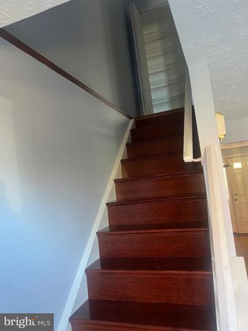 19426 BREEZEDALE LN, Germantown, MD 20876