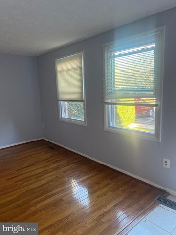 19426 BREEZEDALE LN, Germantown, MD 20876