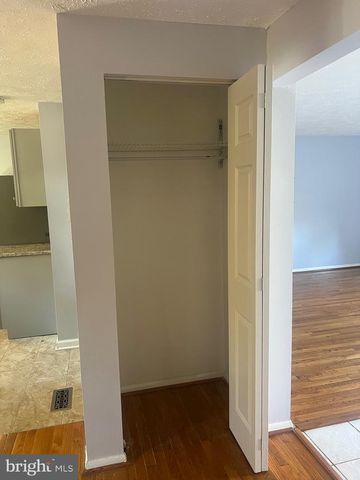 19426 BREEZEDALE LN, Germantown, MD 20876