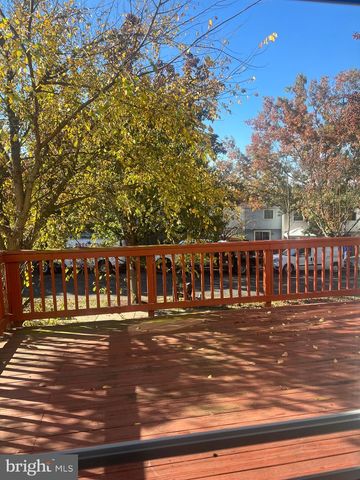 19426 BREEZEDALE LN, Germantown, MD 20876