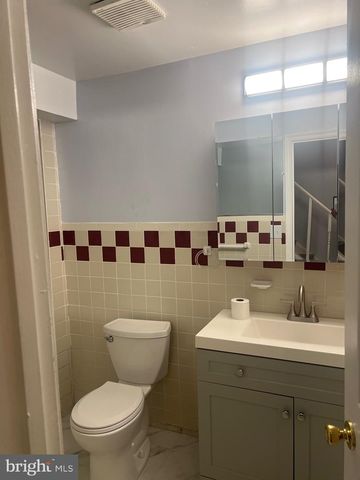 19426 BREEZEDALE LN, Germantown, MD 20876