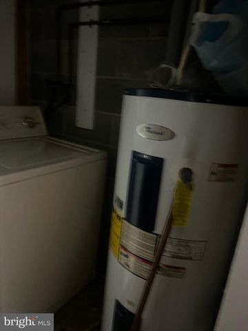 19426 BREEZEDALE LN, Germantown, MD 20876