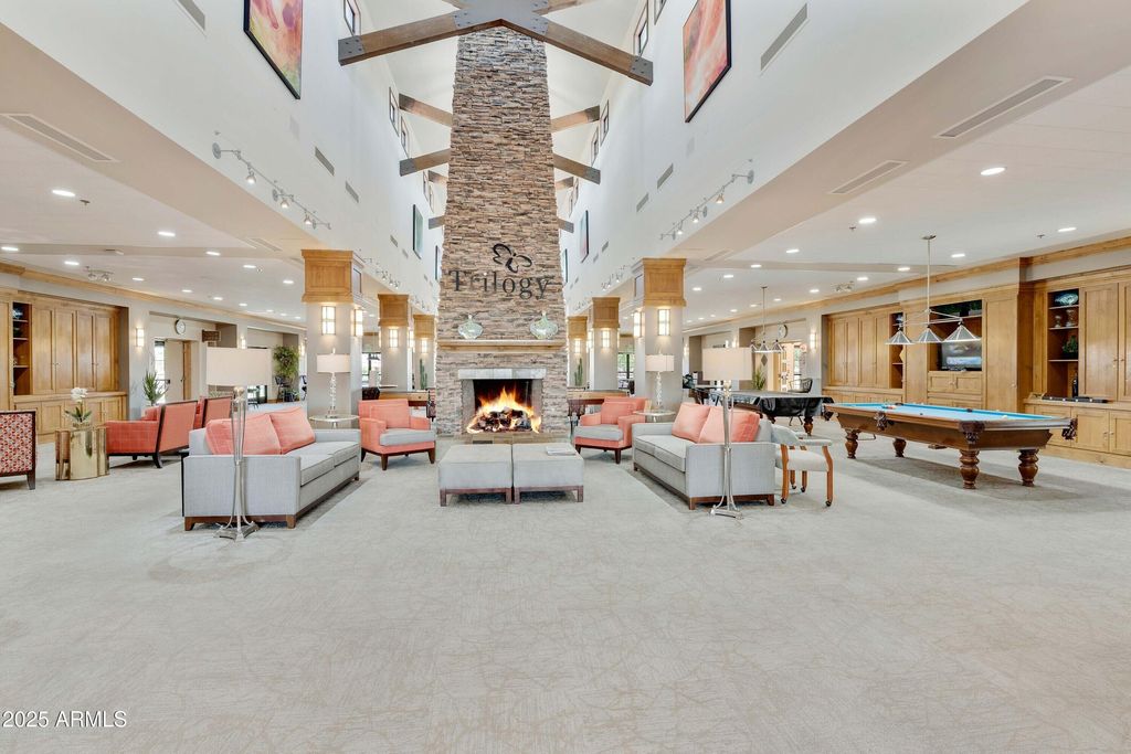 Image 28 of property listing at 4460 E Carob Drive, Gilbert, AZ 85298