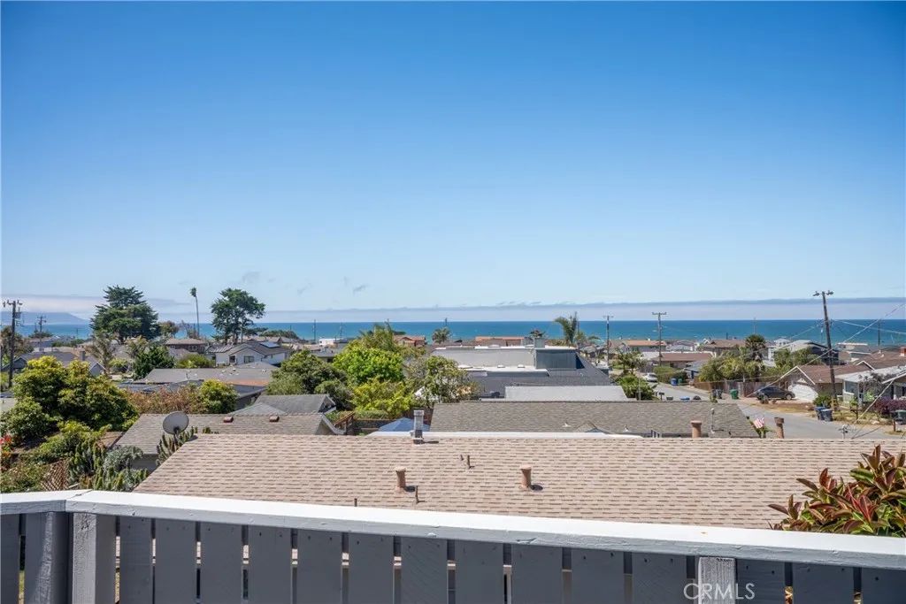 1124 S Ocean Avenue, Cayucos, CA 93430