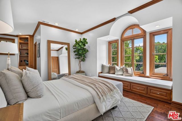 12053 Crest Court, Los Angeles, CA 90210
