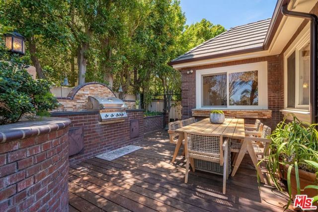 12053 Crest Court, Los Angeles, CA 90210