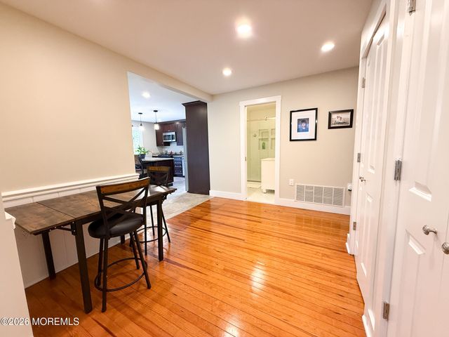 25 Ocean Avenue, Manasquan, NJ 08736