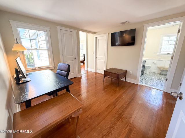 25 Ocean Avenue, Manasquan, NJ 08736