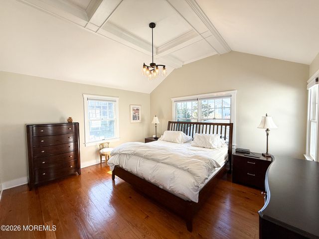 25 Ocean Avenue, Manasquan, NJ 08736