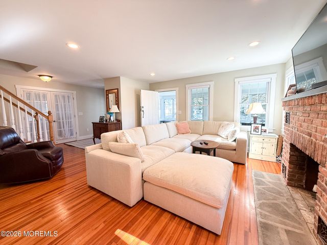 25 Ocean Avenue, Manasquan, NJ 08736