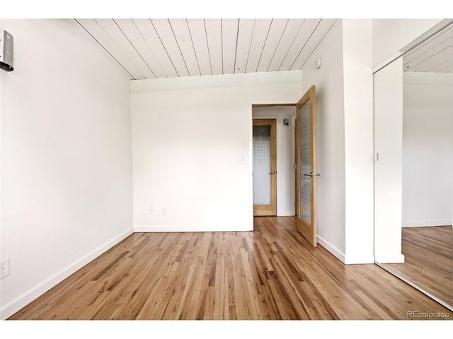 1360 S Dahlia St, Denver, CO 80222