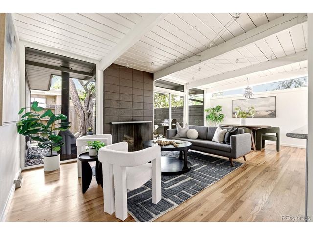 1360 S Dahlia St, Denver, CO 80222