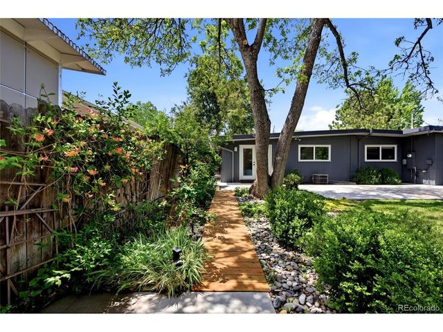 1360 S Dahlia St, Denver, CO 80222