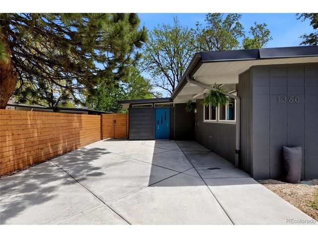 1360 S Dahlia St, Denver, CO 80222