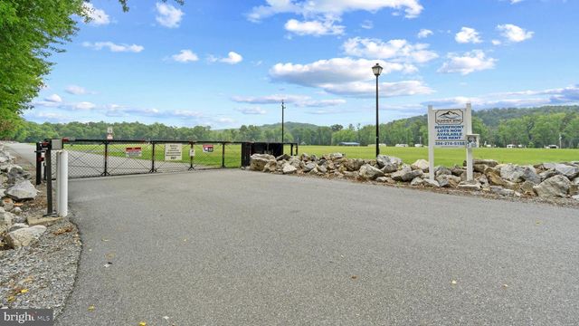 165 RAPPAHANNOCK RUN, Falling Waters, WV 25419