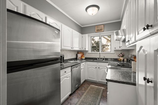 16 Maple Avenue, Danvers, MA 01923