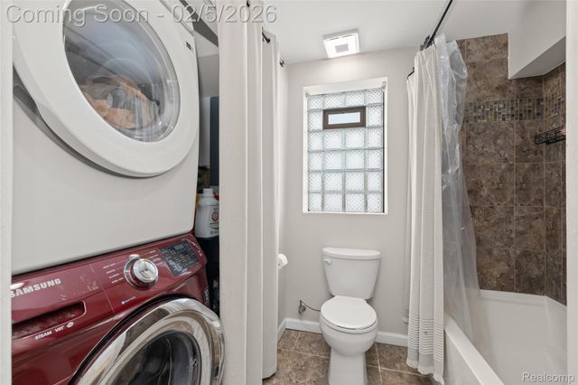 34628 Pardo Street, Westland, MI 48185