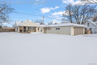 34628 Pardo Street, Westland, MI 48185