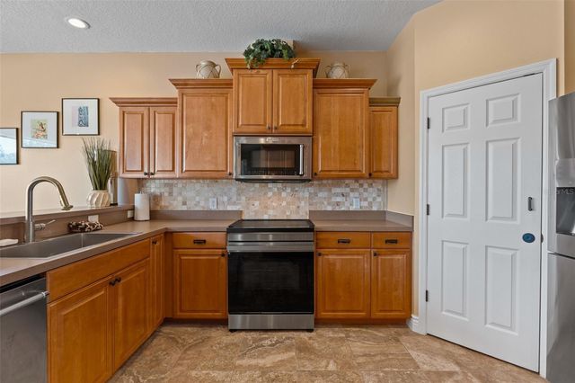 35005 CLAY GULLY ROAD, Myakka City, FL 34251