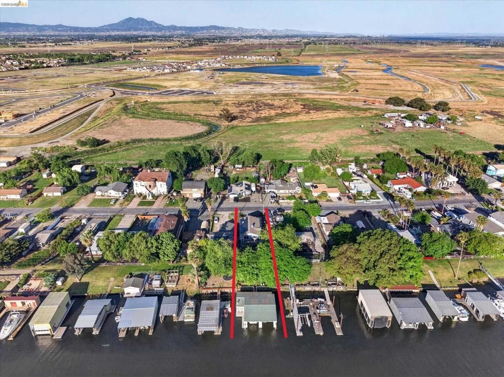 Image 45 of property listing at 5014 Sandmound Blvd, Oakley, CA 94561