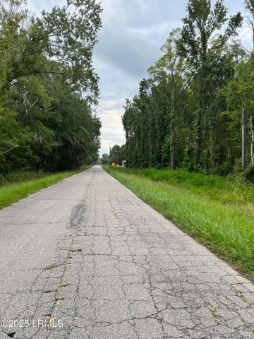 69 Jacob White Road, Yemassee, SC 29945