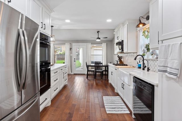 10103 Sagemill Drive, Houston, TX 77089