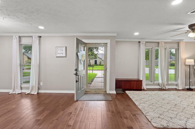10103 Sagemill Drive, Houston, TX 77089