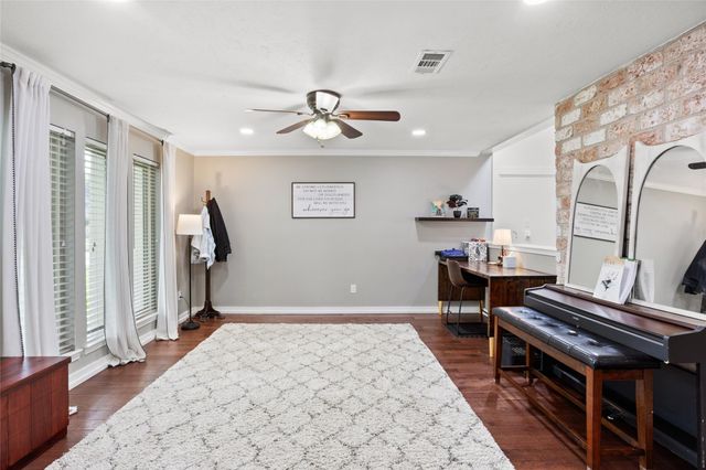 10103 Sagemill Drive, Houston, TX 77089