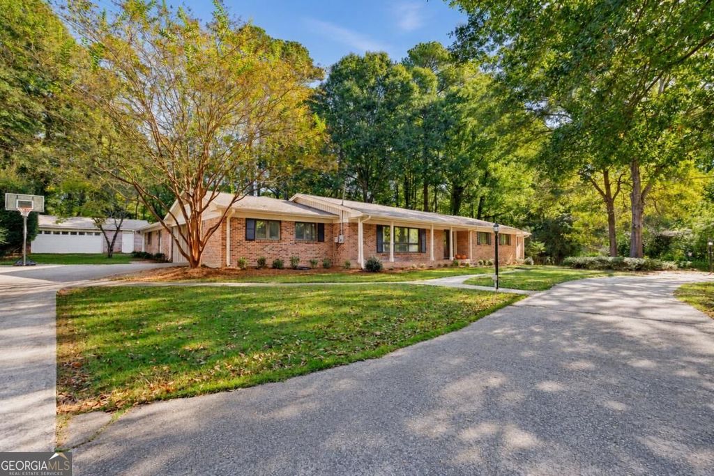 195 Hunnicutt Drive, Athens, GA 30606 — photo 2