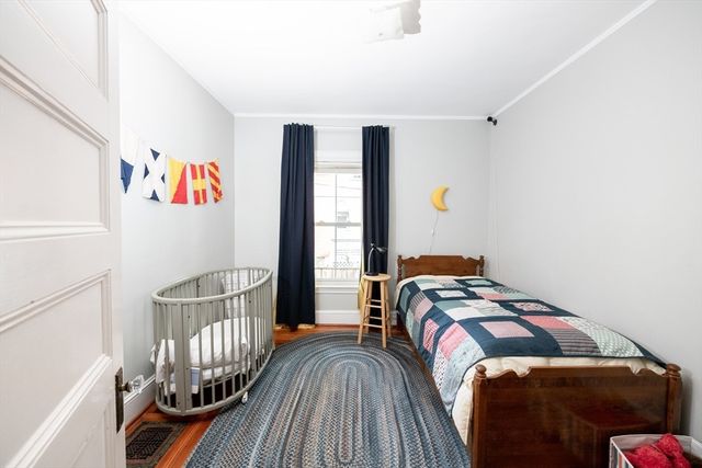 4 Highland Ter 1, Newton, MA 02460