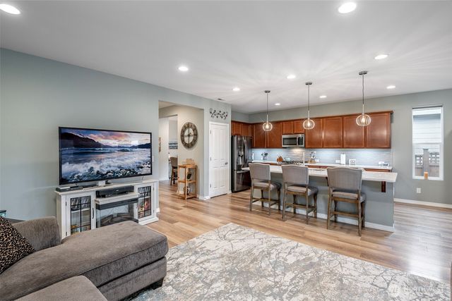 14916 183rd Avenue E, Bonney Lake, WA 98391