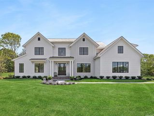 4 Margareta Court, Westhampton Beach, NY 11978