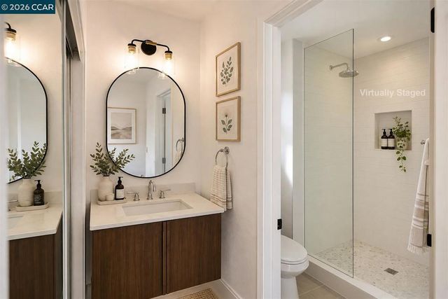 301 Maude Ct, Oakley, CA 94561