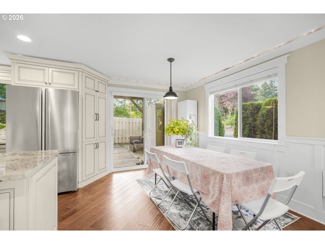 1325 N GARRISON Rd, Vancouver, WA 98664