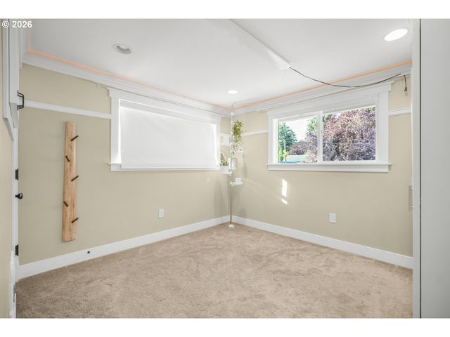 1325 N GARRISON Rd, Vancouver, WA 98664