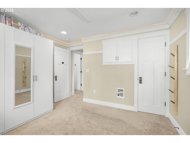1325 N GARRISON Rd, Vancouver, WA 98664